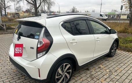 Toyota Aqua I, 2018 год, 1 250 000 рублей, 9 фотография