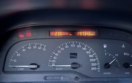 Renault Laguna II, 2000 год, 135 000 рублей, 8 фотография