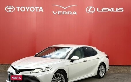 Toyota Camry, 2019 год, 2 900 000 рублей, 1 фотография