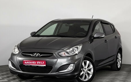 Hyundai Solaris II рестайлинг, 2012 год, 999 000 рублей, 1 фотография