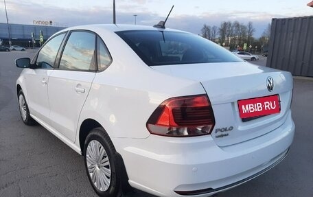 Volkswagen Polo VI (EU Market), 2017 год, 1 275 000 рублей, 3 фотография