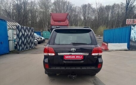 Toyota Land Cruiser 200, 2008 год, 2 700 000 рублей, 4 фотография