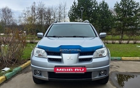 Mitsubishi Outlander III рестайлинг 3, 2008 год, 1 000 000 рублей, 2 фотография