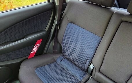 Mitsubishi Outlander III рестайлинг 3, 2008 год, 1 000 000 рублей, 13 фотография