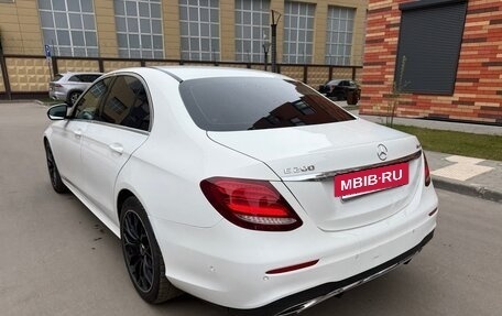 Mercedes-Benz E-Класс, 2020 год, 2 450 000 рублей, 9 фотография