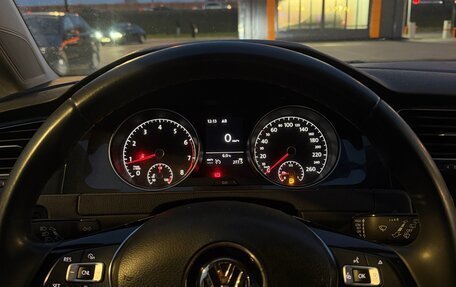 Volkswagen Golf VII, 2021 год, 1 620 000 рублей, 10 фотография