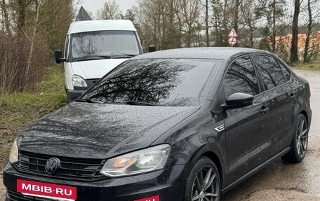 Volkswagen Polo VI (EU Market), 2020 год, 1 350 000 рублей, 2 фотография