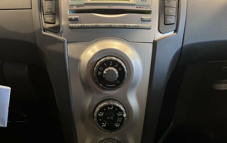 Toyota Yaris III рестайлинг, 2008 год, 595 000 рублей, 15 фотография