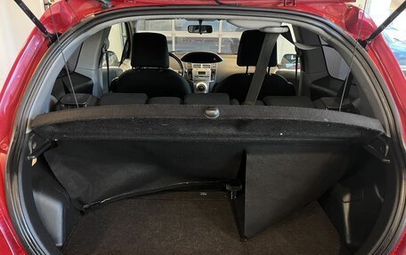 Toyota Yaris III рестайлинг, 2008 год, 595 000 рублей, 17 фотография