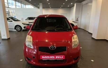 Toyota Yaris III рестайлинг, 2008 год, 595 000 рублей, 8 фотография