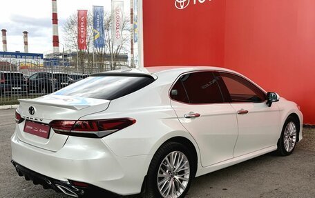 Toyota Camry, 2019 год, 2 900 000 рублей, 5 фотография