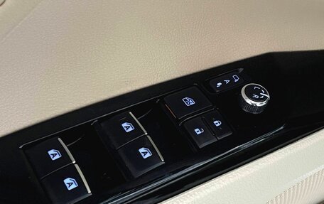 Toyota Camry, 2019 год, 2 900 000 рублей, 10 фотография
