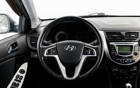 Hyundai Solaris II рестайлинг, 2012 год, 999 000 рублей, 12 фотография