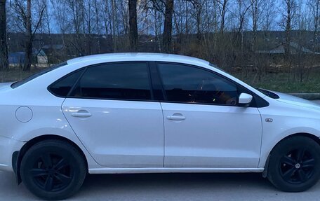 Volkswagen Polo VI (EU Market), 2012 год, 715 000 рублей, 3 фотография