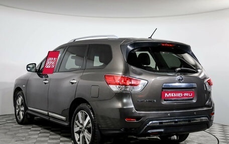 Nissan Pathfinder, 2015 год, 1 829 000 рублей, 7 фотография