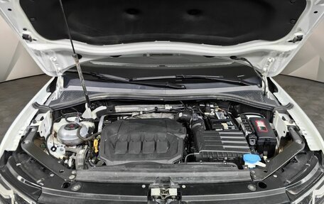 Volkswagen Tiguan II, 2022 год, 3 877 000 рублей, 11 фотография