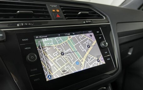 Volkswagen Tiguan II, 2022 год, 3 877 000 рублей, 20 фотография