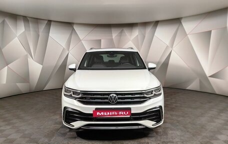 Volkswagen Tiguan II, 2022 год, 3 877 000 рублей, 7 фотография