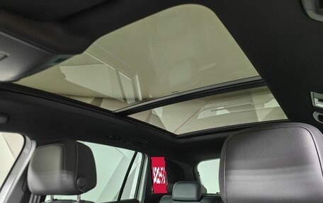Volkswagen Tiguan II, 2022 год, 3 877 000 рублей, 23 фотография