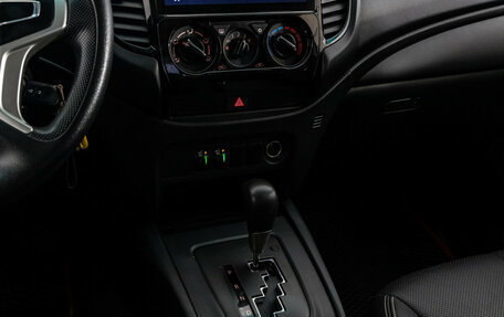 Mitsubishi L200 IV рестайлинг, 2022 год, 3 799 000 рублей, 14 фотография