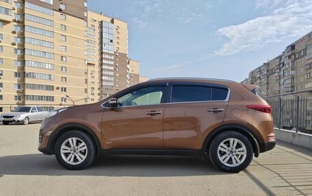 KIA Sportage IV рестайлинг, 2017 год, 1 950 000 рублей, 2 фотография