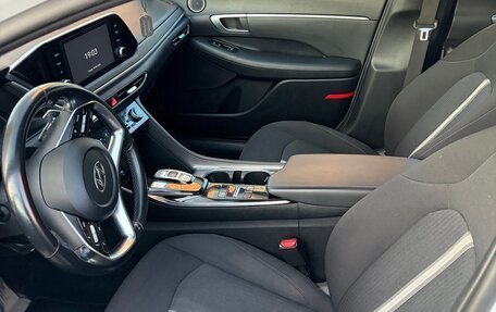 Hyundai Sonata VIII, 2020 год, 2 490 000 рублей, 12 фотография