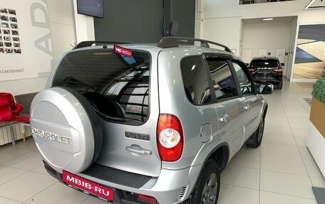Chevrolet Niva I рестайлинг, 2013 год, 550 000 рублей, 5 фотография
