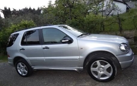 Mercedes-Benz M-Класс, 1999 год, 690 000 рублей, 3 фотография