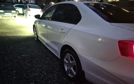 Volkswagen Jetta VI, 2012 год, 1 250 000 рублей, 3 фотография