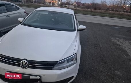 Volkswagen Jetta VI, 2012 год, 1 250 000 рублей, 11 фотография