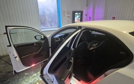 Volkswagen Jetta VI, 2012 год, 1 250 000 рублей, 17 фотография