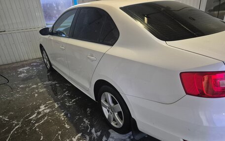Volkswagen Jetta VI, 2012 год, 1 250 000 рублей, 12 фотография