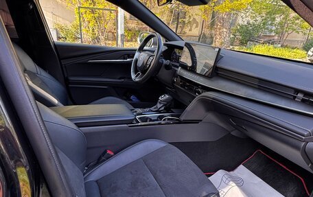 Toyota Camry, 2024 год, 3 700 000 рублей, 11 фотография