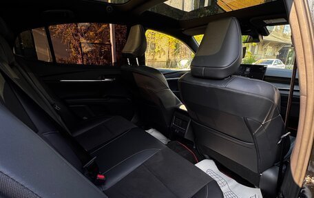 Toyota Camry, 2024 год, 3 700 000 рублей, 18 фотография