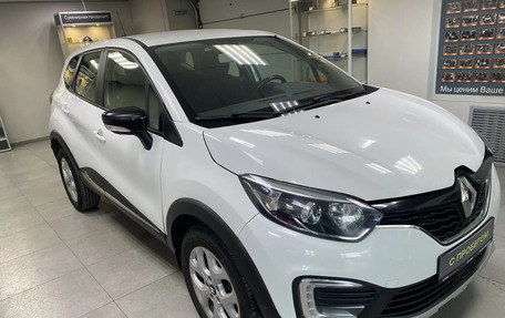 Renault Kaptur I рестайлинг, 2017 год, 1 230 000 рублей, 4 фотография