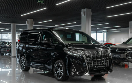 Toyota Alphard III, 2021 год, 6 200 000 рублей, 2 фотография
