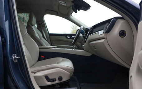 Volvo XC60 II, 2021 год, 4 650 000 рублей, 26 фотография