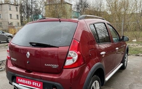 Renault Sandero I, 2013 год, 820 000 рублей, 3 фотография
