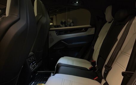Porsche Cayenne III, 2025 год, 17 500 000 рублей, 33 фотография