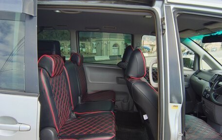 Toyota Noah III, 2002 год, 920 000 рублей, 13 фотография