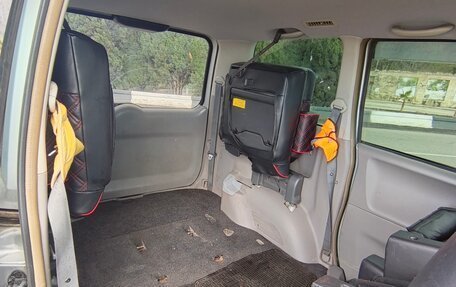 Toyota Noah III, 2002 год, 920 000 рублей, 25 фотография