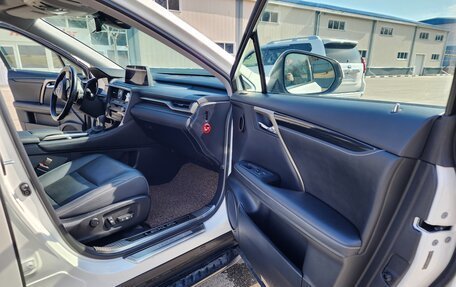 Lexus RX IV рестайлинг, 2021 год, 6 100 000 рублей, 33 фотография