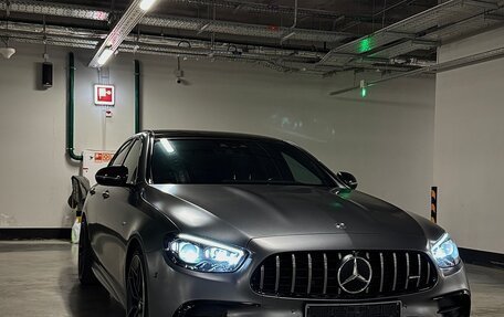 Mercedes-Benz E-Класс AMG, 2021 год, 6 550 000 рублей, 2 фотография