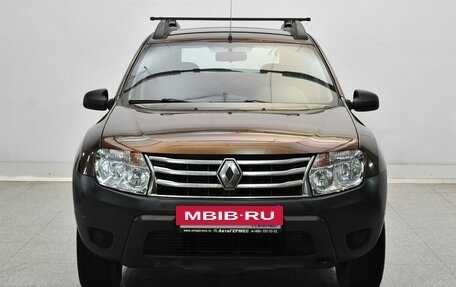Renault Duster I рестайлинг, 2014 год, 925 000 рублей, 2 фотография