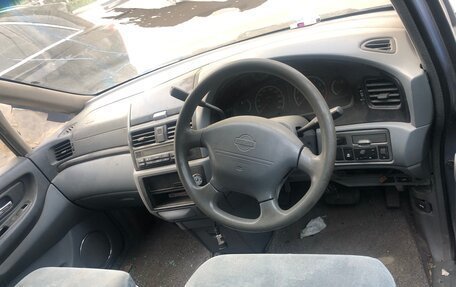 Nissan Presage I, 2002 год, 350 000 рублей, 5 фотография