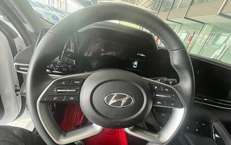 Hyundai Elantra, 2022 год, 1 477 000 рублей, 6 фотография