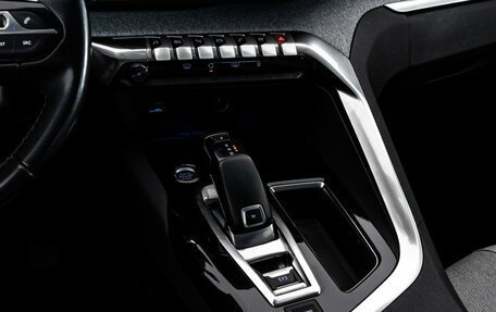 Peugeot 5008 II, 2020 год, 1 799 000 рублей, 13 фотография