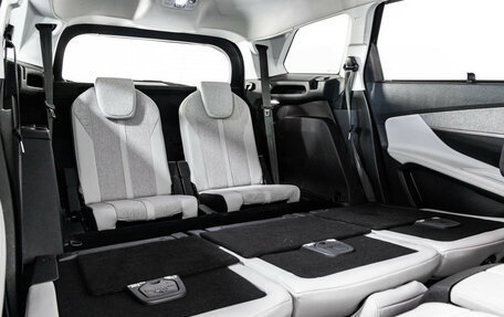 Peugeot 5008 II, 2020 год, 1 799 000 рублей, 24 фотография