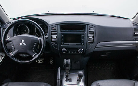 Mitsubishi Pajero IV, 2012 год, 2 198 000 рублей, 13 фотография