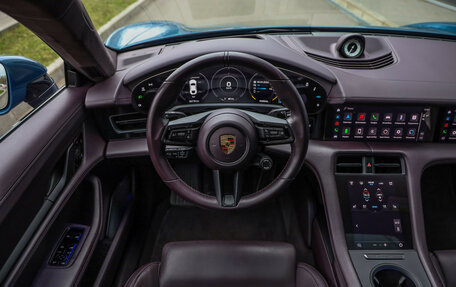 Porsche Taycan I, 2020 год, 9 990 000 рублей, 16 фотография